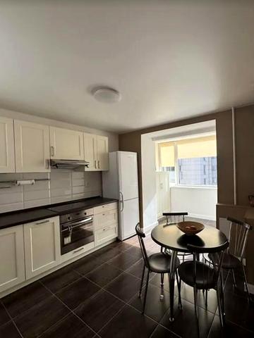 Андрія Верхогляда вул. (Михайла Драгомирова), 2