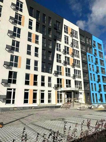 Івана Франка вул., 12