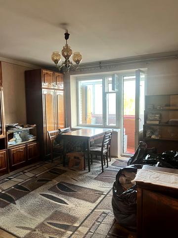 Любінська вул., 162