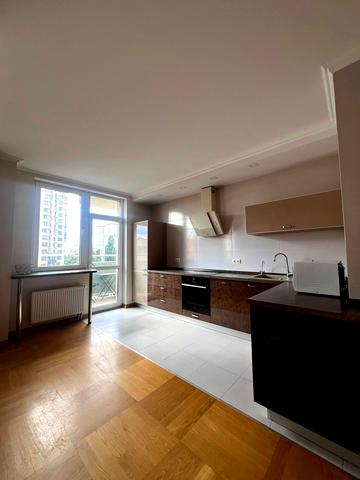 Юлії Здановської вул. (Ломоносова), 73-Ж