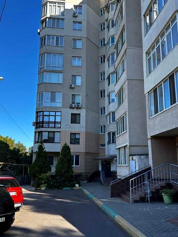 Світлий пров., 3