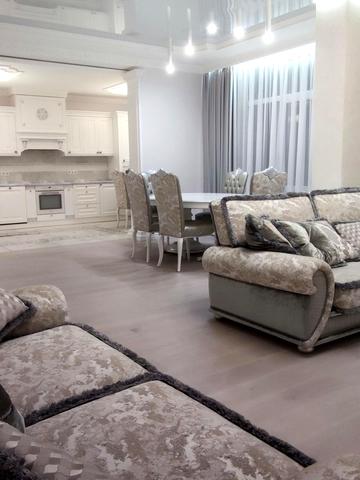 Андрія Верхогляда вул. (Михайла Драгомирова), 11