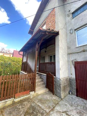 Продам будинок у передмісті Берегова