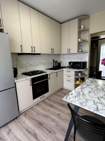 Пилипа Орлика вул., 2