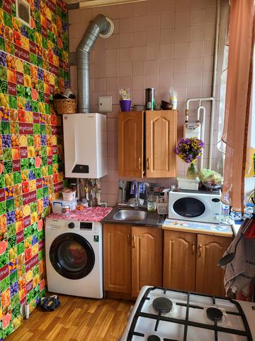 Придніпровська вул., 5