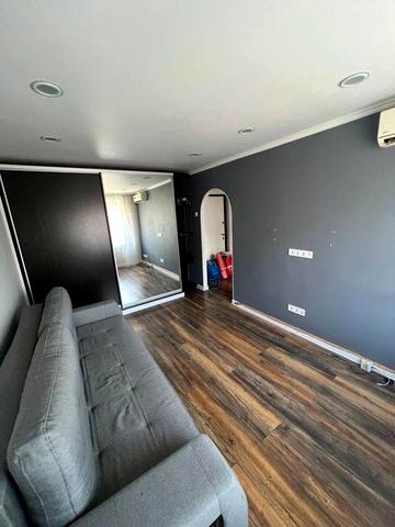 Продам 1-к квартиру вул.Новомостицька 6