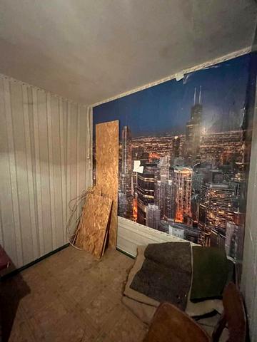 Райдужна вул., 63