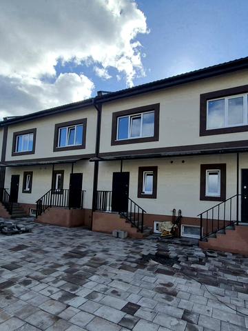 Садова вул., 4