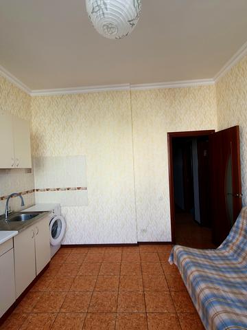 Григорія Сковороди вул., 3