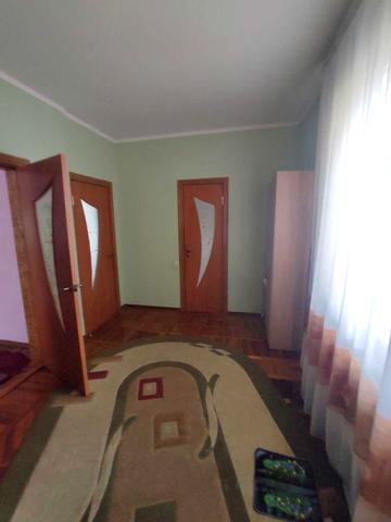 Сучасний будинок в Миргороді