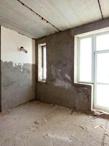 Подільська вул., 58