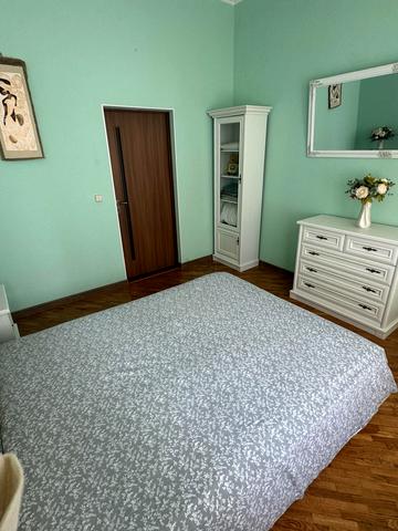 Майка Йогансена вул. (Лермонтовська), 7