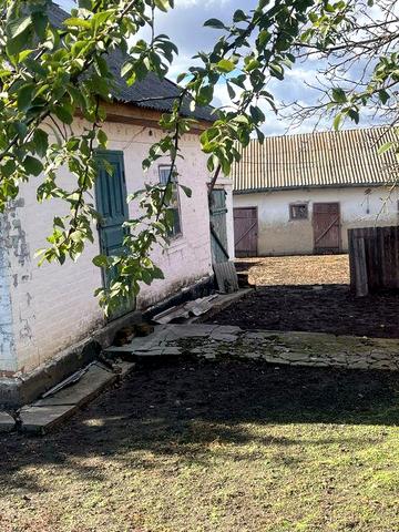 Продаєть житловий будинок в с. Синьки