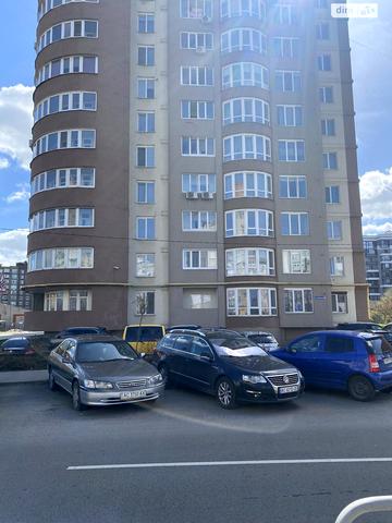 Липинського вул., 4