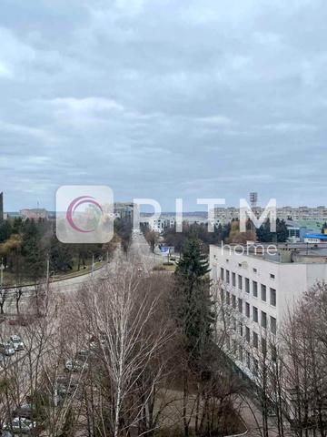 Перемоги просп., 10