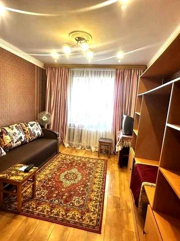 Продається 1-о кім квартира Бабкіна 12