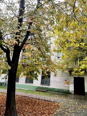 Святошинська вул., 40