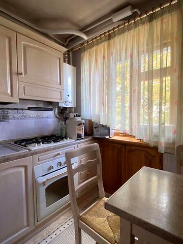 Продаж 3к Квартира Моссаковського Володимира вулиця