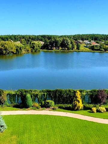 Приозерна, 7