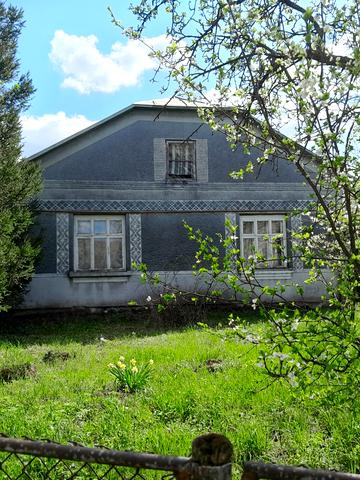 Лесі Українки вул., 35