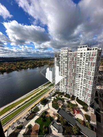 Микільсько-Слобідська вул., 13