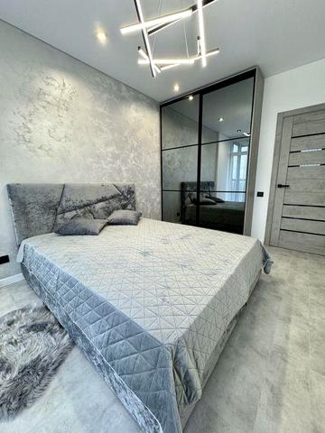 Оренда просторої 1 кімнатної квартири в ЖК Central Park