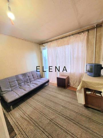 Волинська вул., 7