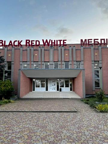 Якубовського, 10