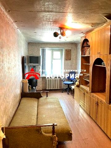 Яценка вул., 14