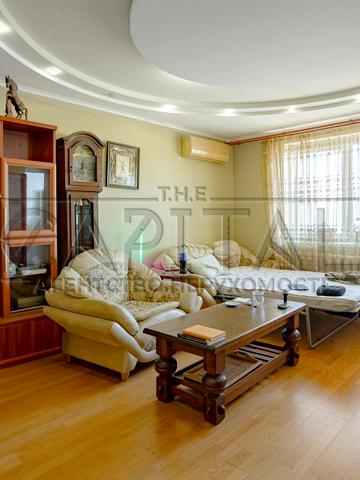 Євгена Сверстюка вул. (Марини Раскової), 52-В