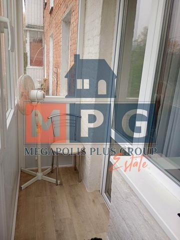 Любові Малої просп. (Постишева), 18