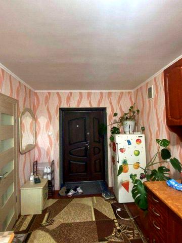 Продаж 2 кімнат у гуртожитку на проспекті Злуки біля Текстильника