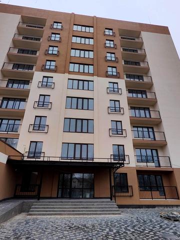 Юрія Іллєнка вул. (Горького), 4