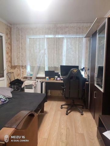 Академіка Сахарова вул., 44