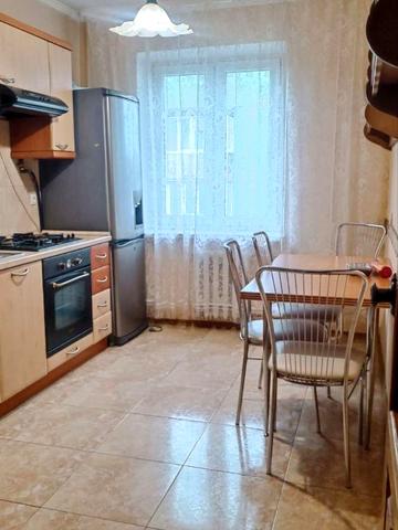 Захисників України вул. (Гордіюк), 41