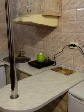 Не агенство маленькая квартира,студия для одного человека рядом метро.