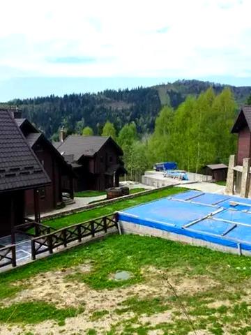 Лісова вул., 1