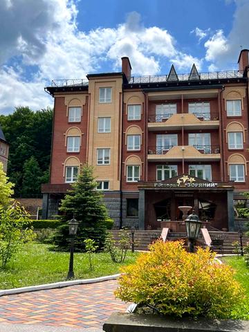 Курортна, 19