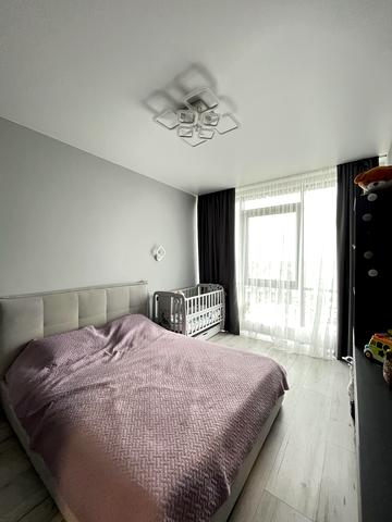 Дружби Народів вул., 14