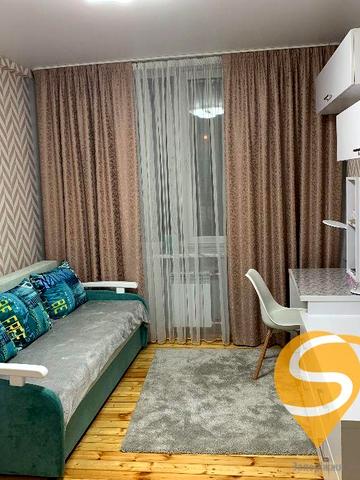 Вячеслава Зайцева вул., 666