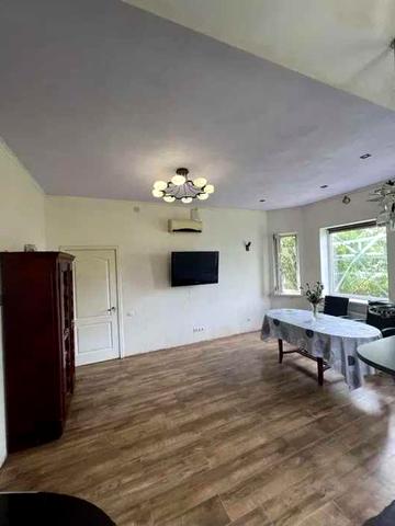 (13) Продам 2-поверховий будинок в смт.Таїрове