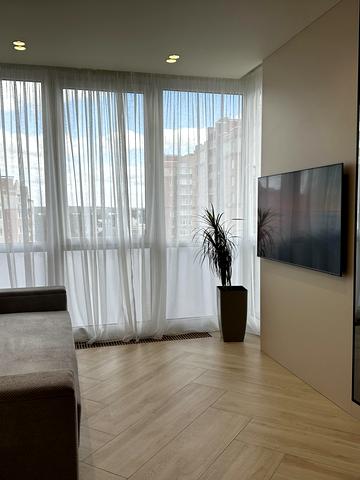 Університетська вул., 3/4