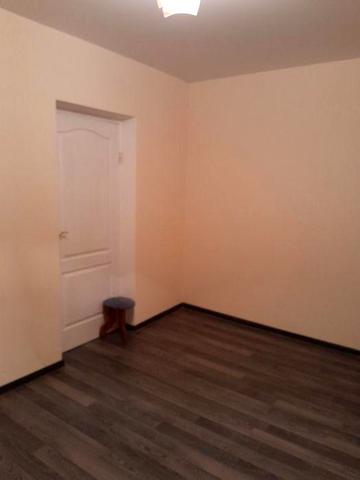 Продається квартира в гуртожитку