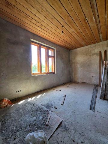 Будинок добротний, Хотин