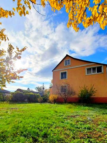 Берегова, 20