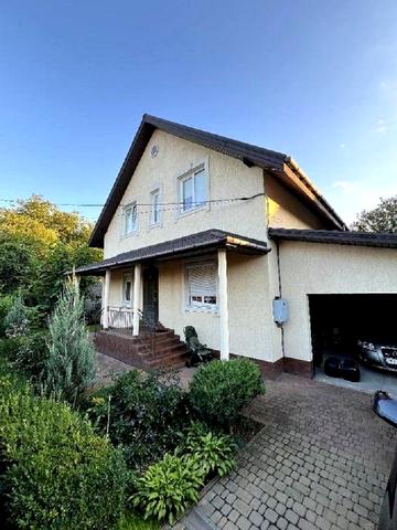 Садова вул.