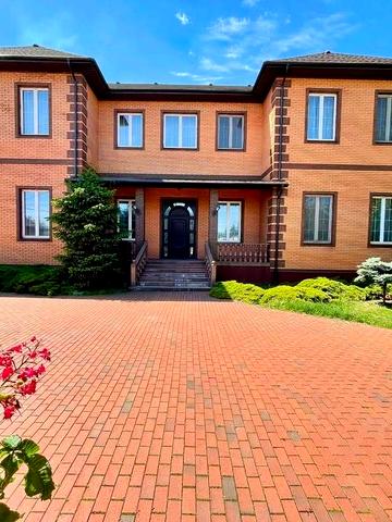 Лозуватська вул., 7