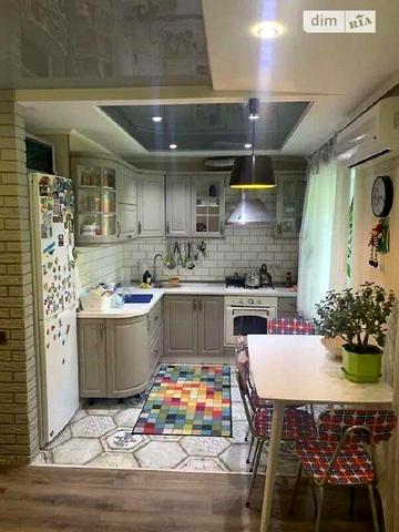 Продаж 3к Квартира Сегедська вулиця