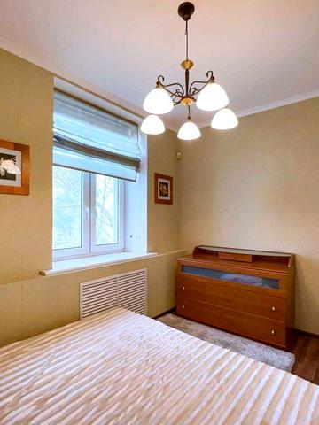 Продаж 3к квартири в Києві, Богомольця вул., 7/14 Без комісії