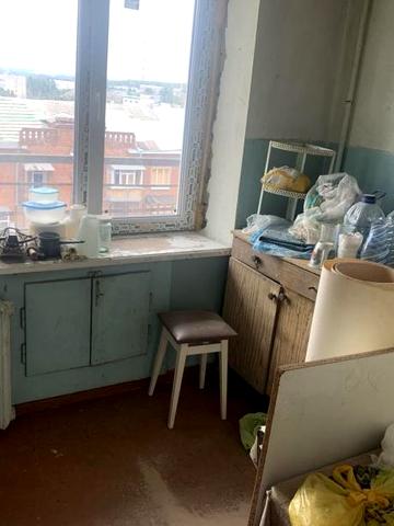 Олександра Лавренка вул., 2